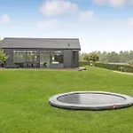 3 Bedroom Gorgeous In Nyaraló *