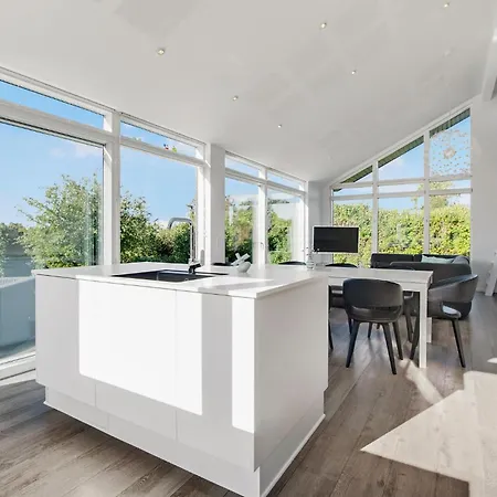 3 Bedroom Gorgeous In Prázdninový dům Ebeltoft