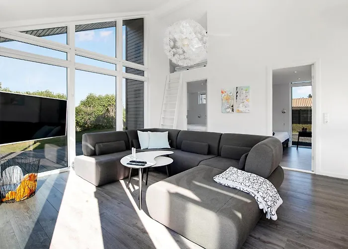 3 Bedroom Gorgeous In