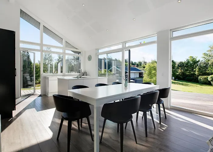 3 Bedroom Gorgeous In Ebeltoft